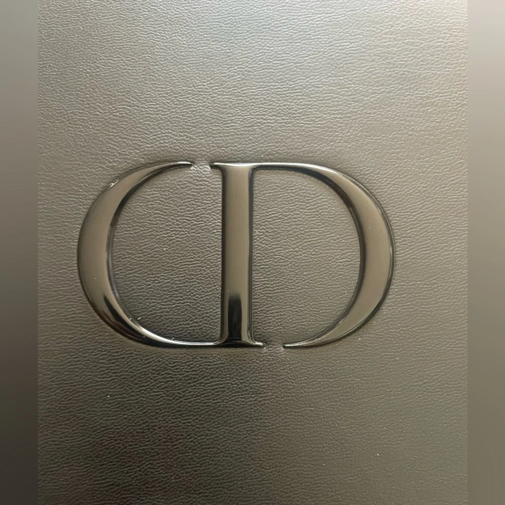 NEW w/Box Dior VIP Black Vegan Leather 7” x 5” Vanity Mirror. For Home or Travel - Picture 2 of 8